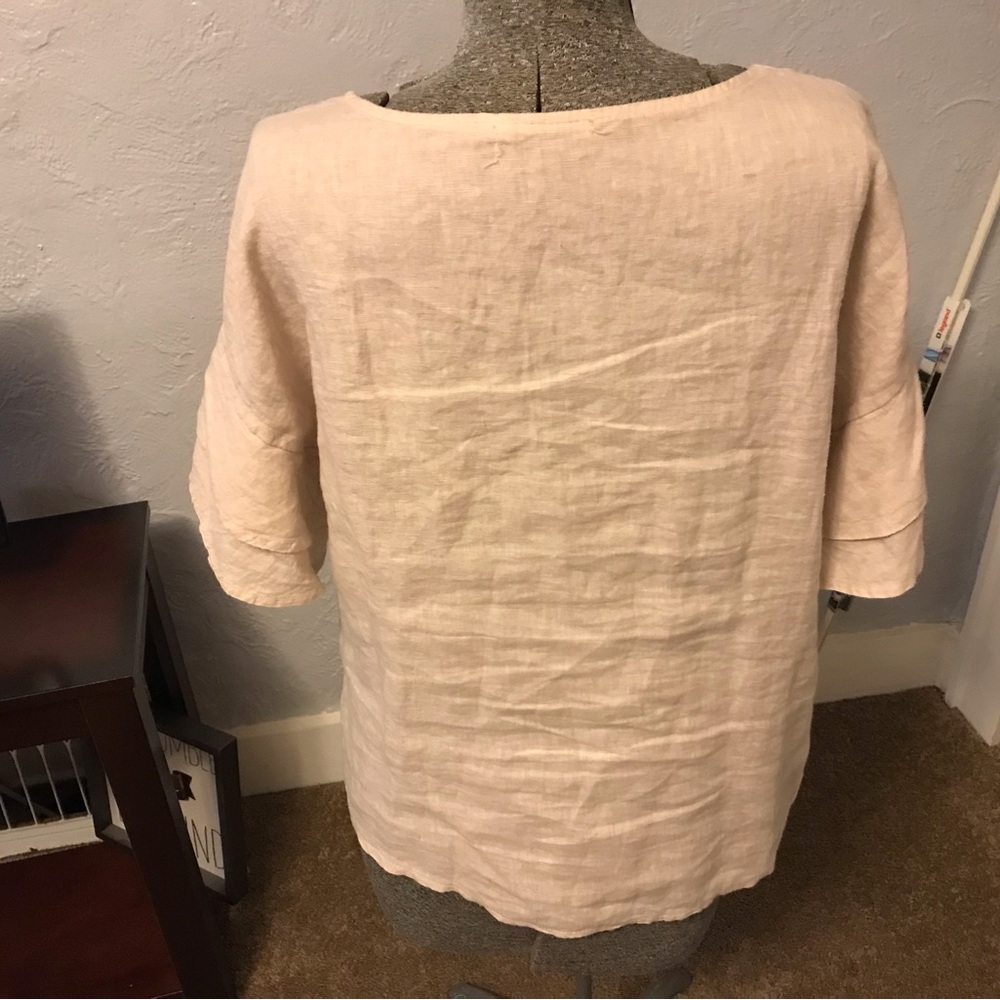 Elegant Beige Embroidered Women's Blouse - Picture 2 of 6